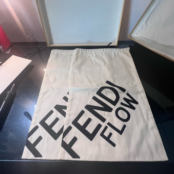 FENDI Flow FF Leather Sneaker - Picture 2 of 10